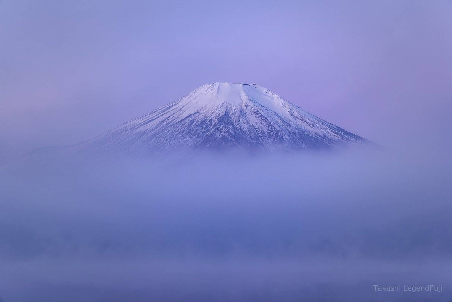 Fuji,mountain,landscape,cloud,fog,gas,lake,water,snow,peak,morning,dawn,white,blue,pink,Japan, Takashi