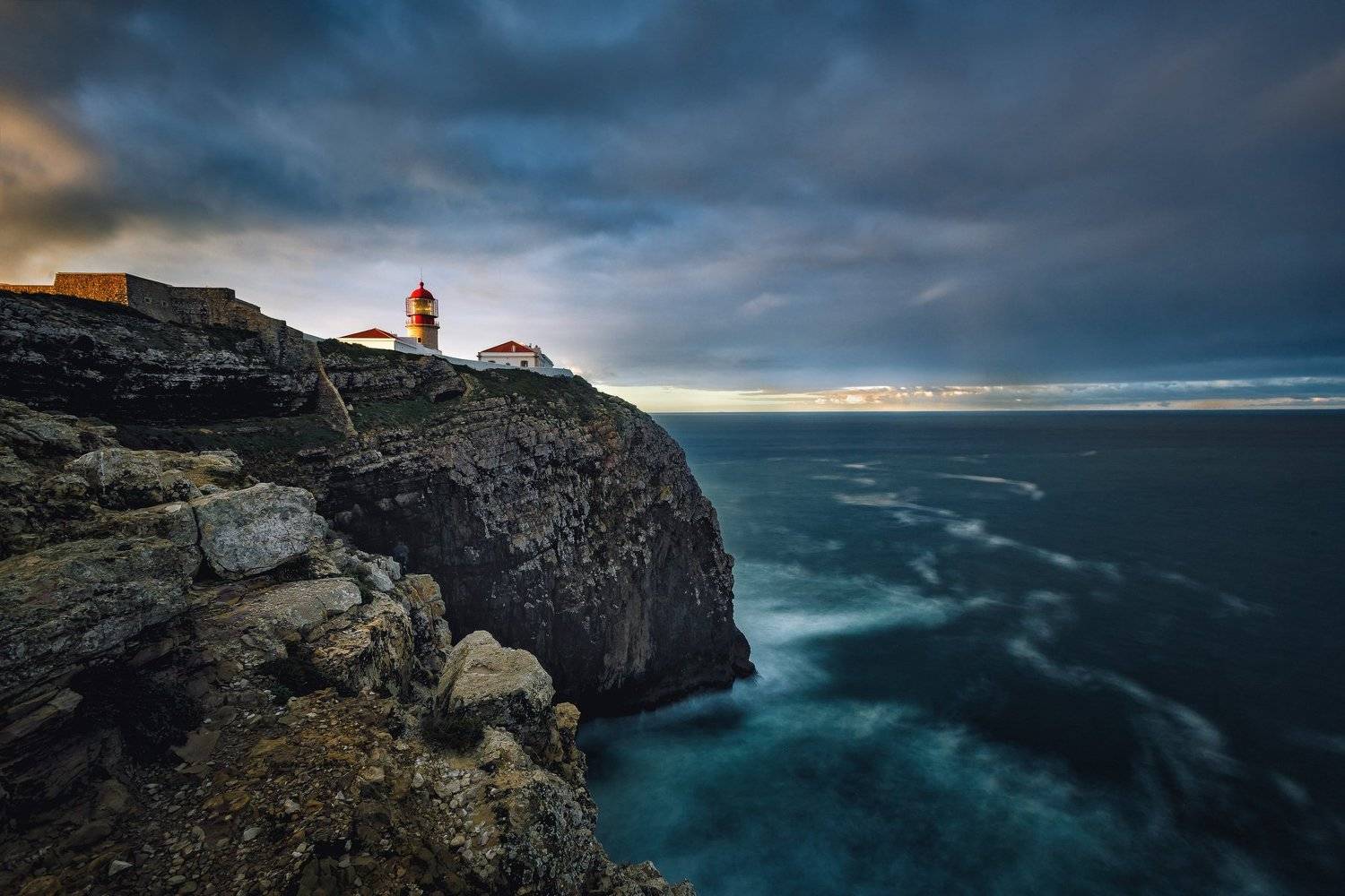 Волны, Маяк, Небо, Океан, Пейзаж, Португалия, Рассвет, Дмитрий Купрацевич