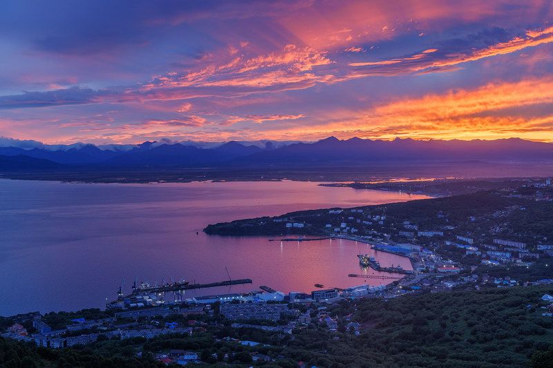 Петропавловск-Камчатский на закате фото превью