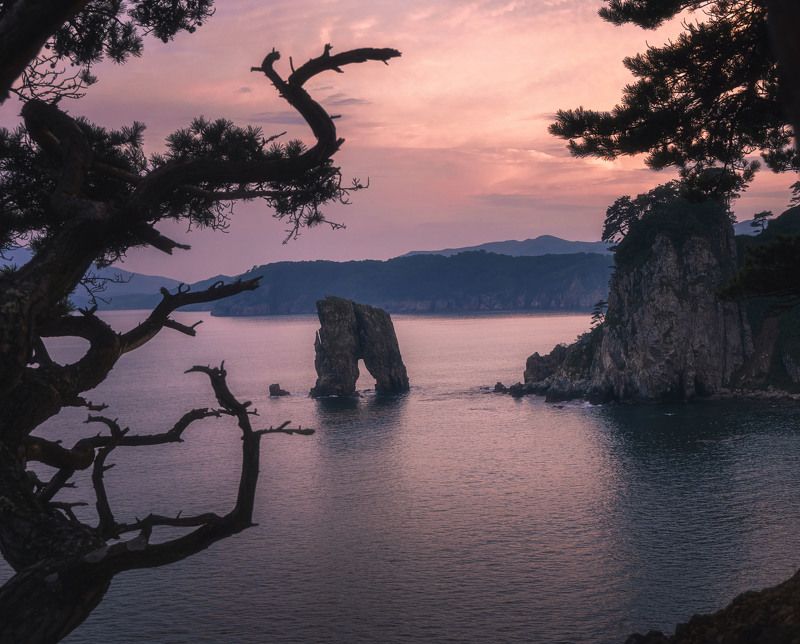 Мыс Сосновый. Приморье фото превью