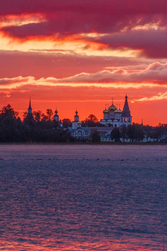 иверский монастырь, валдай Валдайское утро фото превью