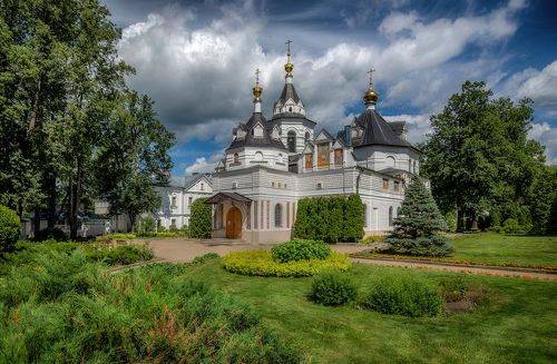 Церковь Петра и Павла в Троицком Стефановом Махрищском монастыре