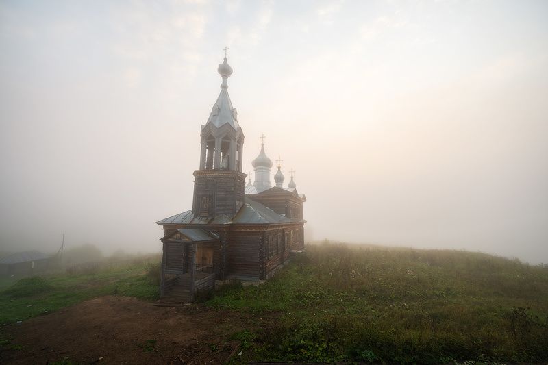 пермский край, пейзаж, колва, чердынь, троицкий холм, утро, туман Троицкий холм в утреннем тумане фото превью