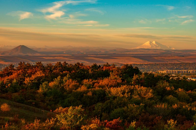 утро,кмв,эльбрус,природа,пейзаж,осень Утро осеннего равноденствия фото превью