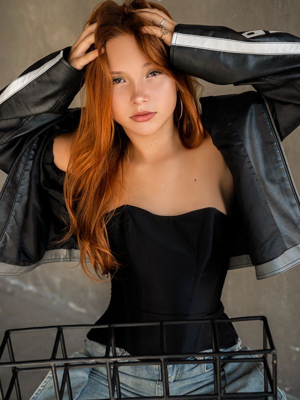 девочка, ребенок, портрет, детский портрет, портрет девочки, глаза. детское портфолио, взгляд, глаза Алика фото превью