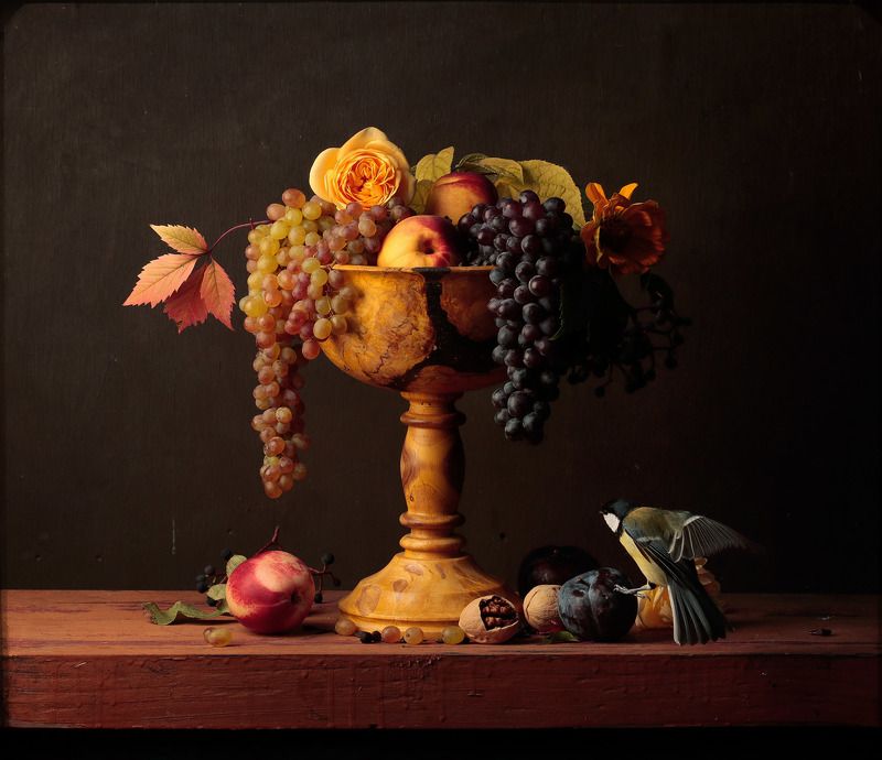 Ваза из жёлтого дерева фото превью