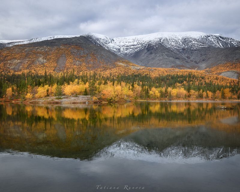Отражения осени фото превью