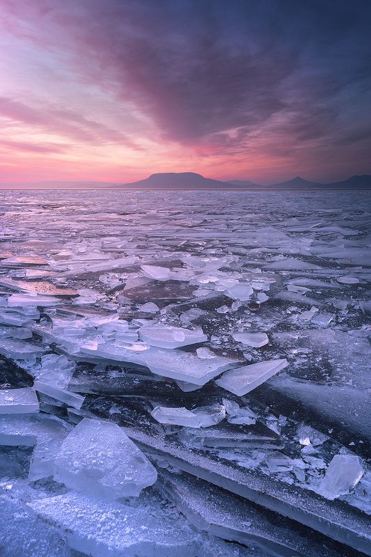 cold, winter, frozen, hungary, balaton, ice, lake, landscape, mountain, sky, clouds, sunset Frozen Balaton фото превью