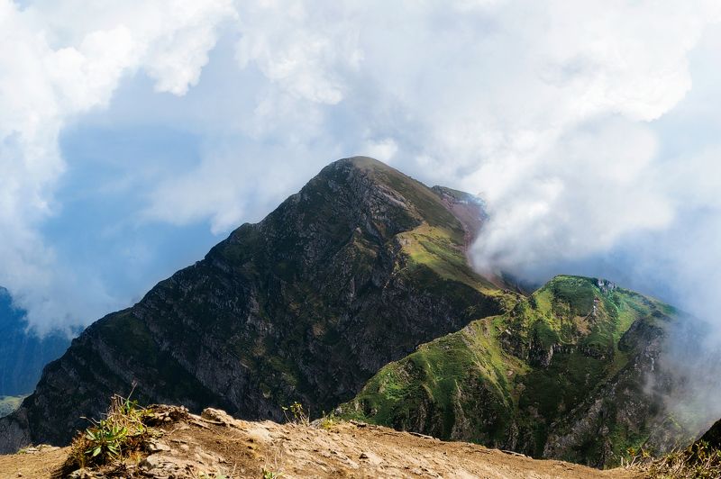 горы Каменный Столб фото превью