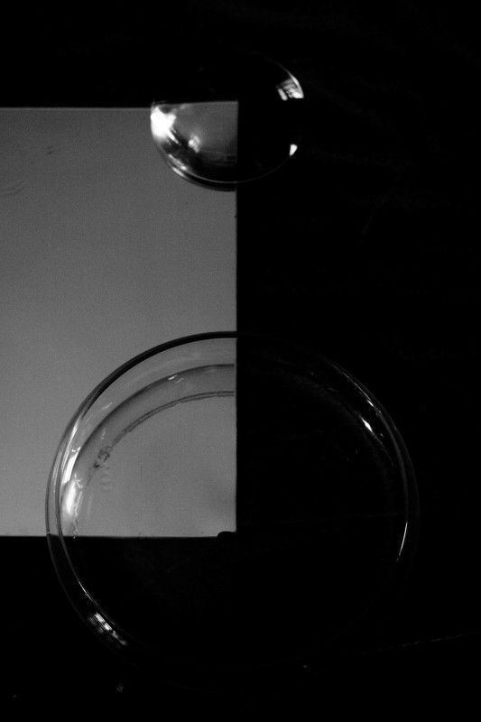 Dark, Зеркало, Концептуальное фото, Стекло, Черное и белое Зеркало и стекла фото превью