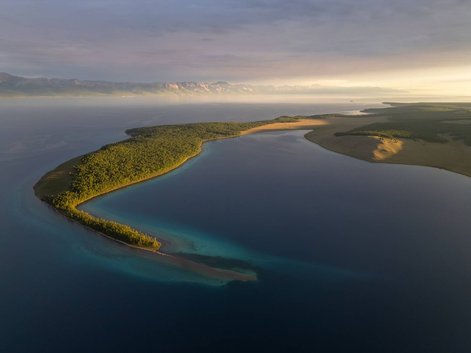 монголия, озеро, горы, хубсугул, рассвет, лес, бухта, mongolia, lake, mountains, hubsugul, sunrise, forest, bay, Баландин Дмитрий