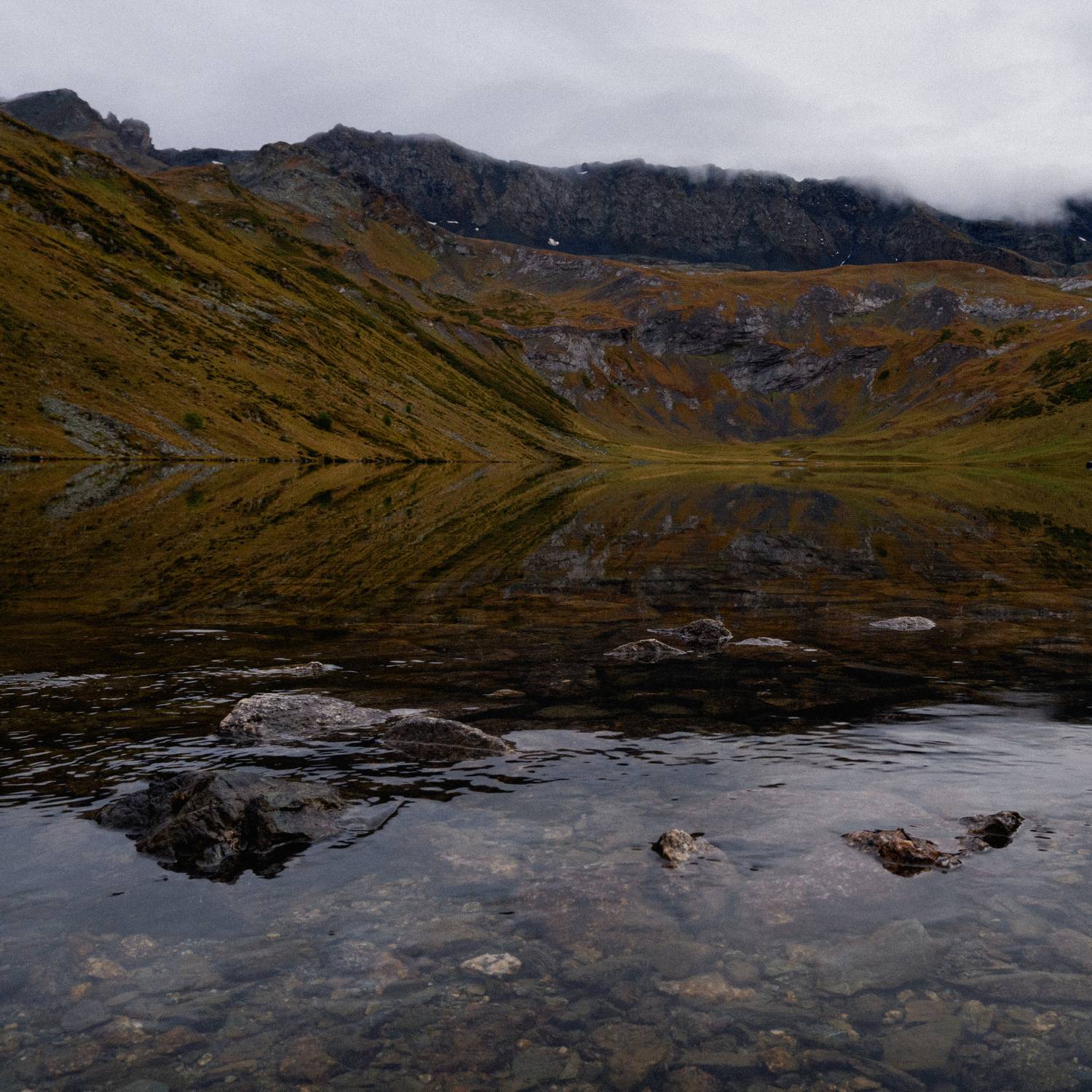 горы, озеро, отражения, осень, Елена Шевченко