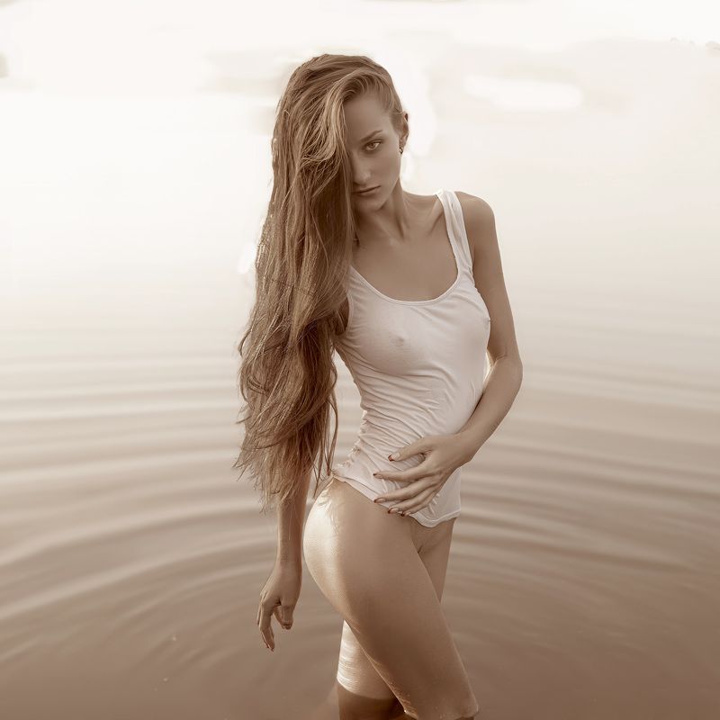 На озере.. фото превью