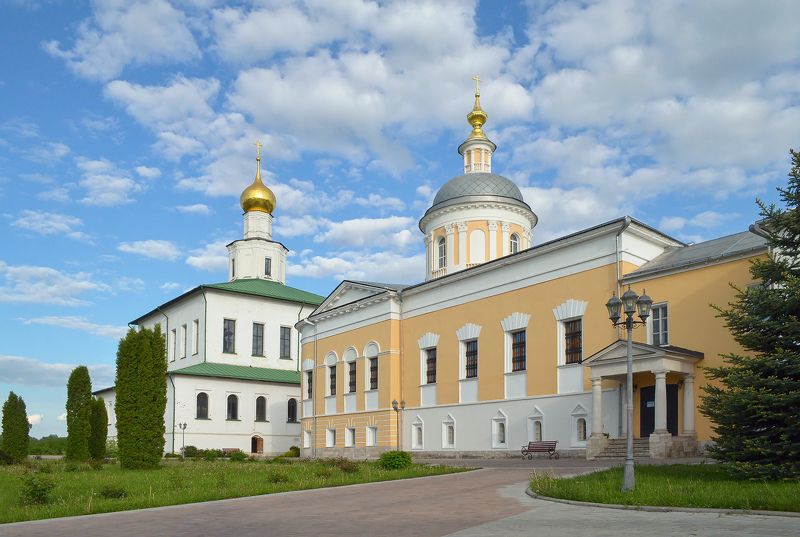 Коломна. Богоявленский и Сергиевский храмы. фото превью