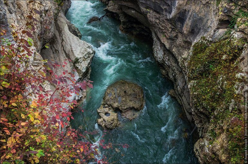 Адыгея, река, Хаджох, осень Хаджохская теснина фото превью