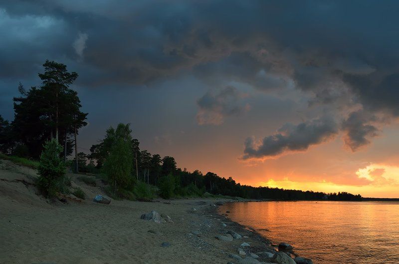 У Ладожского озера после грозы. фото превью