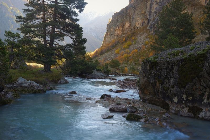 Утро в горах фото превью