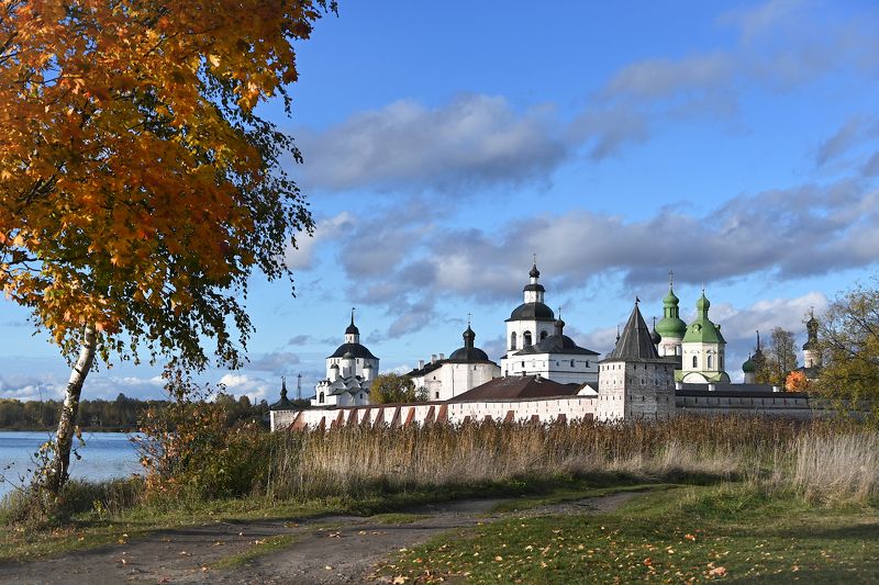 Осень в Кириллове фото превью