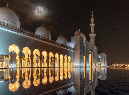 Мечеть шейха Зайда в Абу-Даби. Abu Dhabi Sheikh Zayed Mosque