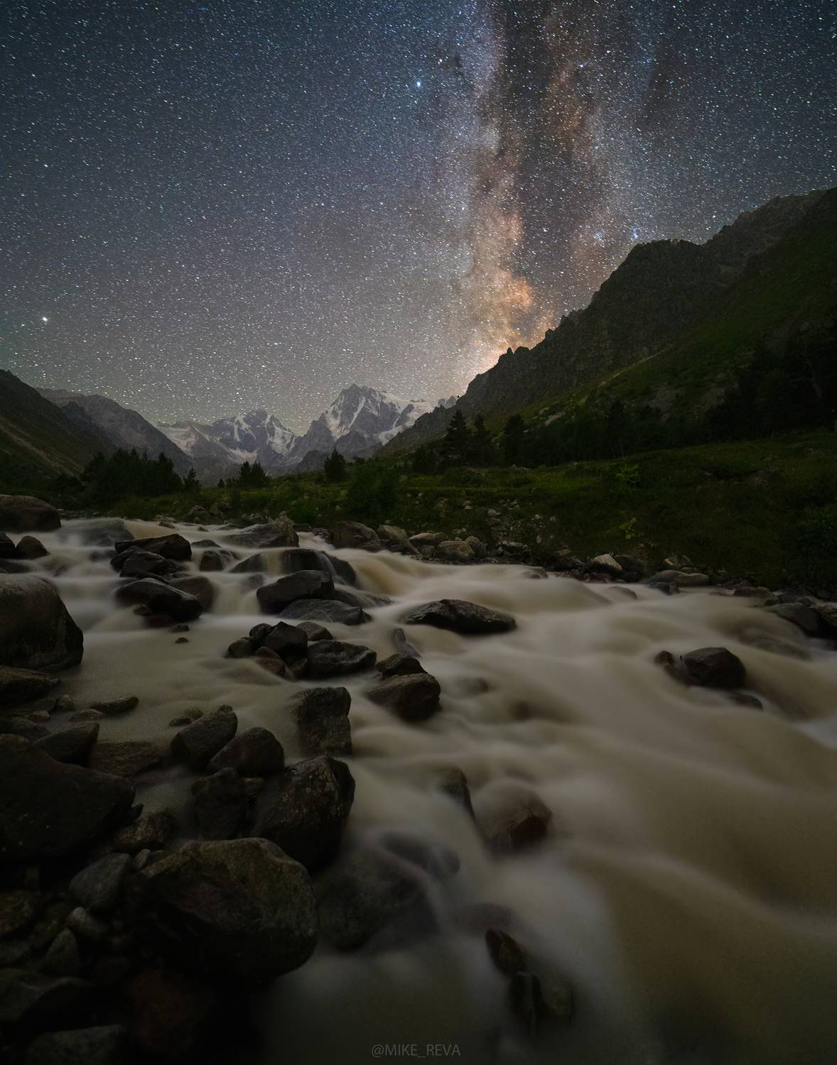 , Михаил Рева