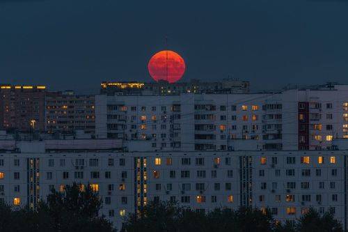 Осетровое Суперлуние