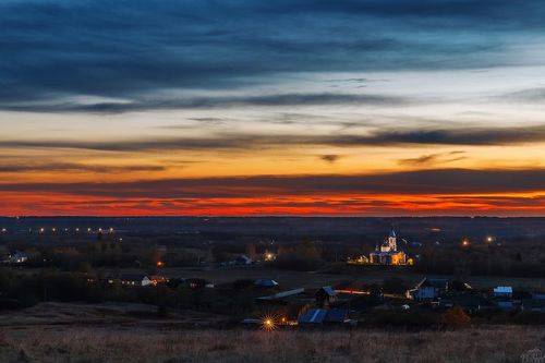 Вид на Космодамианскую церковь в с. Лысые Горы