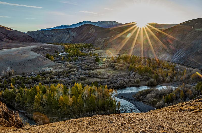 середина сентября Раннее утро. Алтай. Сентябрь фото превью