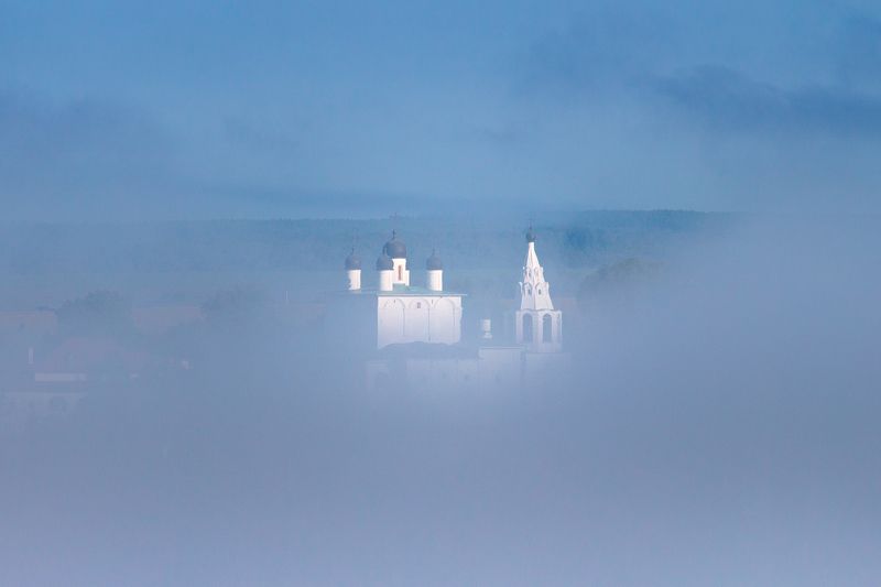 тула, одоев, анастасов монастырь, тульская область Анастасов монастырь на рассвете. Тульская область, город Одоев. фото превью