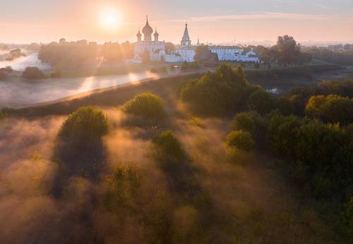 Утро в Суздале