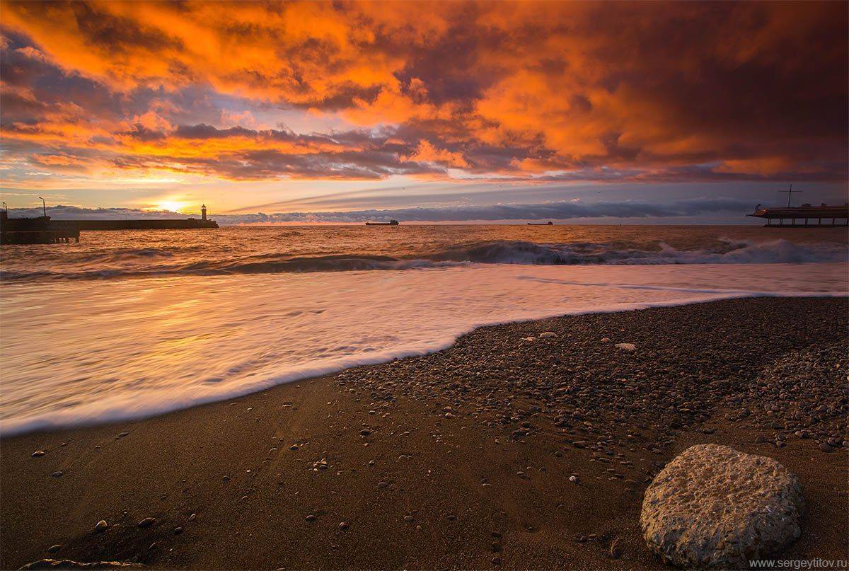 Камень, Крым, Маяк, Море, Навигация, Облака, Пляж, Порт, Ялта, Serge Titov