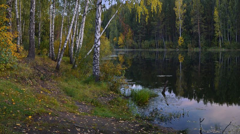 осенний вечер, озеро, тишина, отражение У тихой заводи фото превью