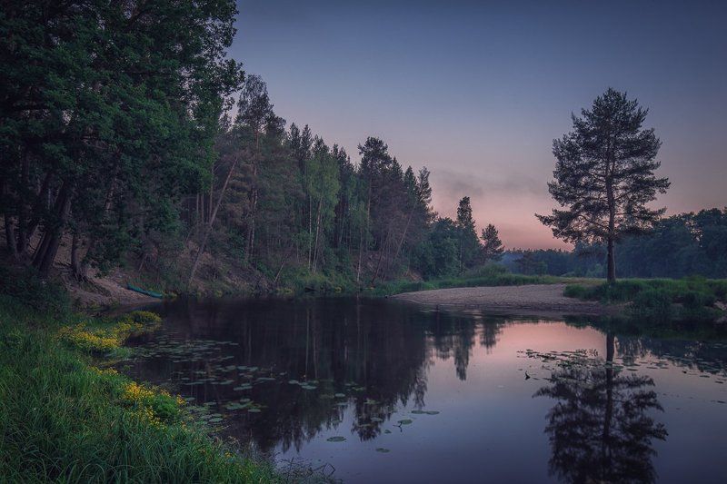 Июньский вечер на реке фото превью