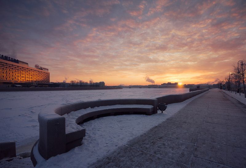 Рассвет над Невой фото превью