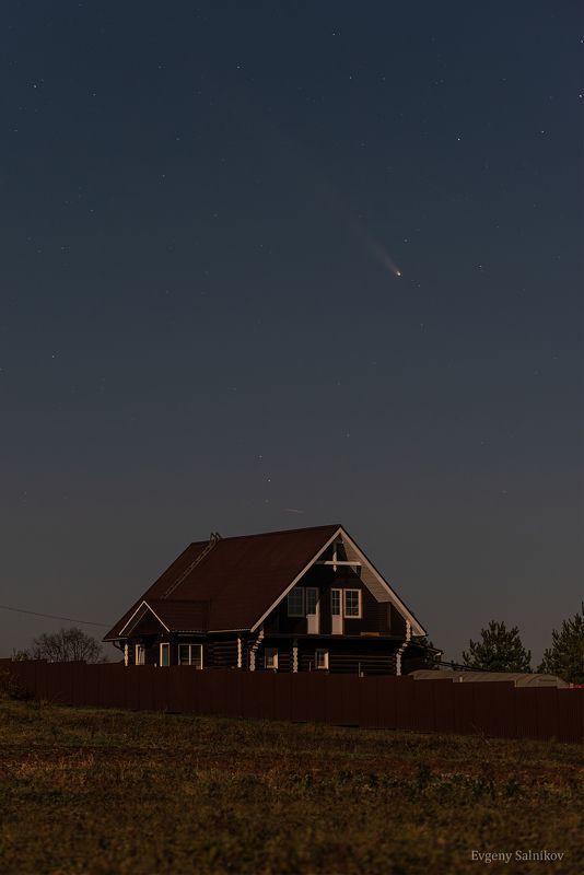 комета цзыцзишань atlas а3 ночь звёзды октябрь осень золотая Комета C/2023 A3 (Цзыцзиньшань-ATLAS) фото превью