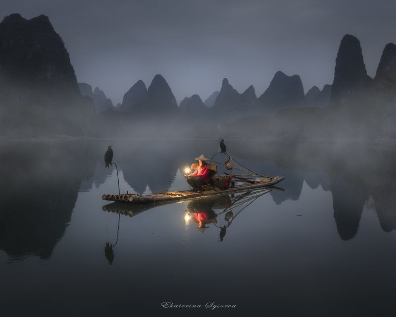 Китай, фототур в Китай, китайская живопись, карстовые холмы, Гуйлинь, китайские рыбаки На рассвете фото превью