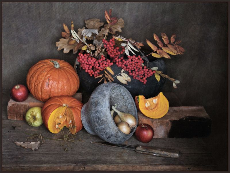 Октябрьский мотив фото превью