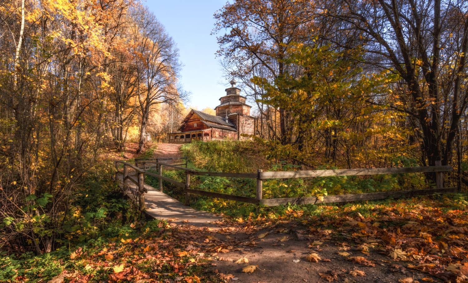 осень лес церковь, Колесов Андрей