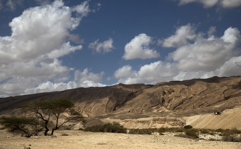 израиль Горы Иудейской пустыни фото превью