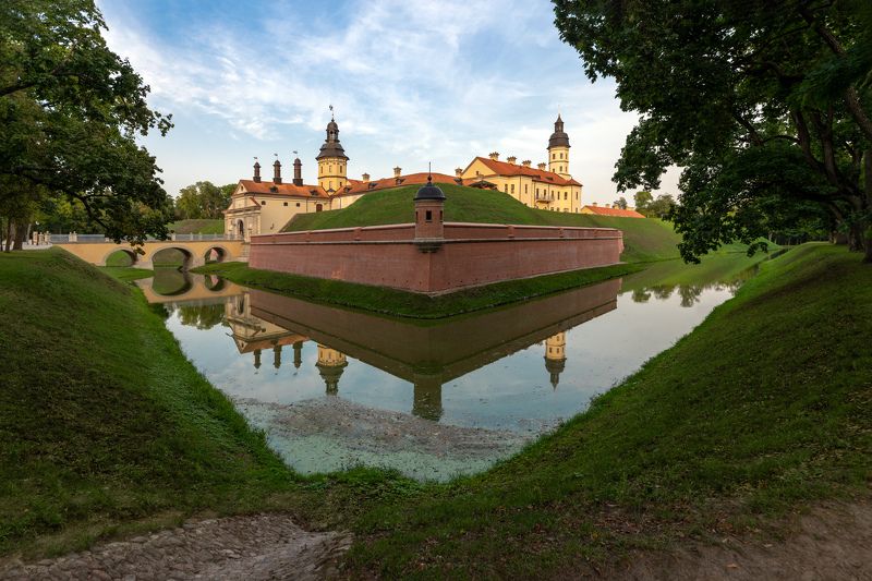 несвиж, беларусь, несвижский замок Несвижский замок фото превью
