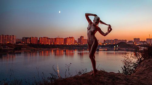 На закате