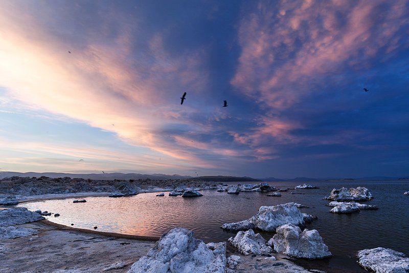 mono lake california sunset Mono lake, California, USA фото превью