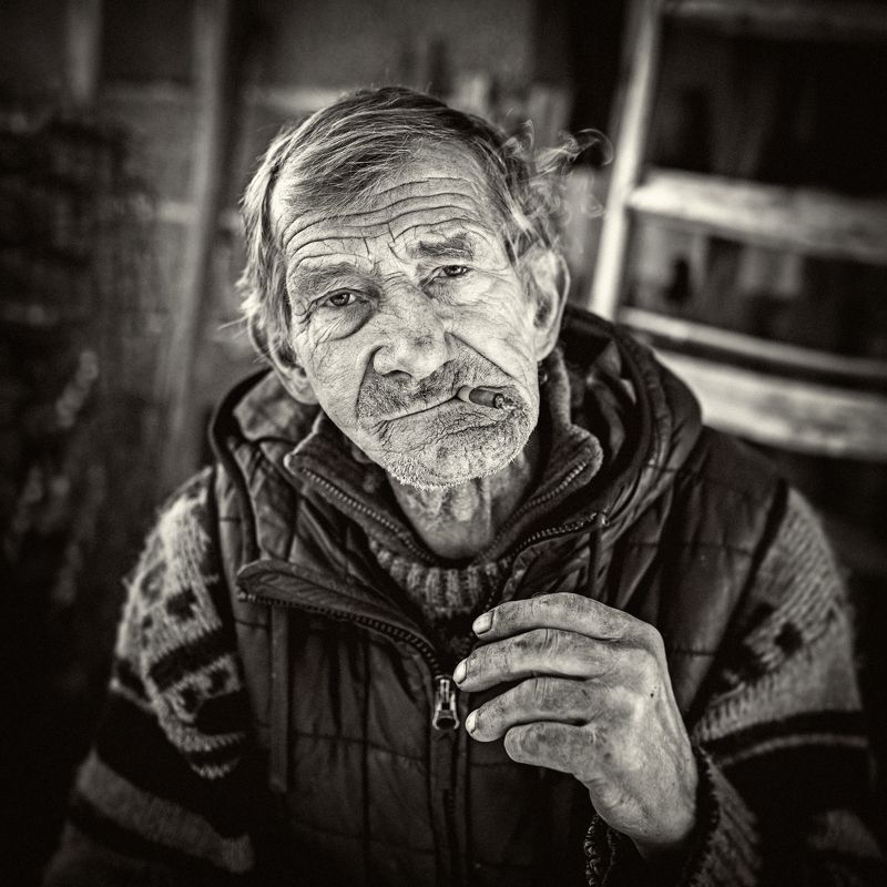 portrait#street#man#smoking#old#blackandwhite#face#details Юрчик фото превью