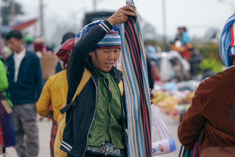 Local market фото превью