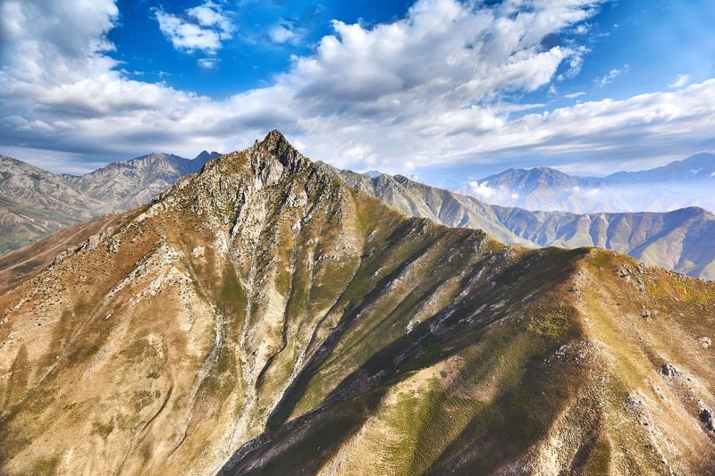 Красивый Таджикистан… Восточные отроги Каратегинскоэго хребта. Файзабад-Оби-Гарм-Рогун. Таджикистан фото превью