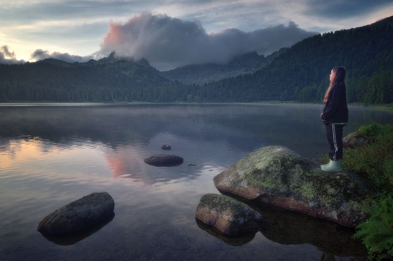 На берегу фото превью