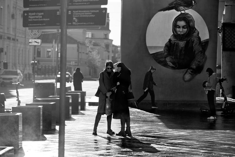 чб фото, стрит фото, городские картинки, люди, прохожие Городские картинки. Осень фото превью