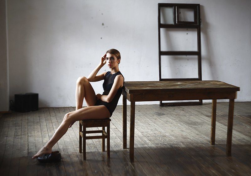 девушка, красивая, композиция, цвет, свет, портрет, фотография Этюд фото превью