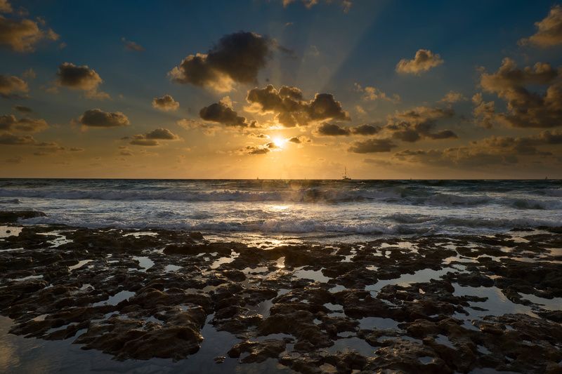 Mediterranean Sea, Sunset фото превью