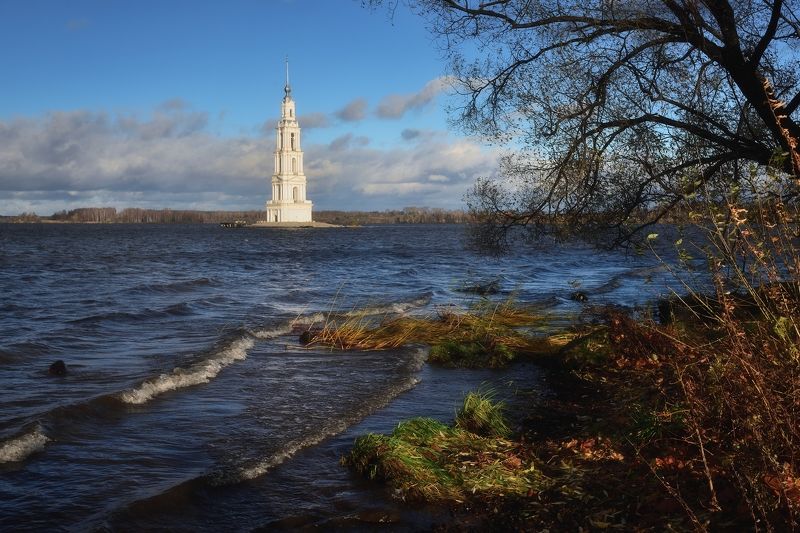 Осенний Калязин фото превью