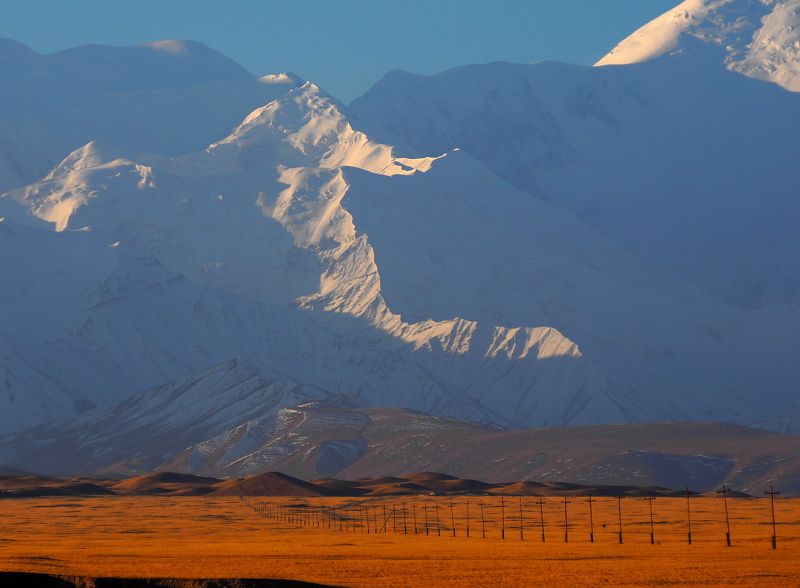 кыргыстан Везде нужны провода... фото превью
